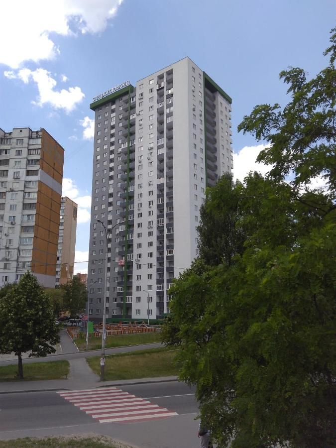 Апартаменты Квартира комфорт класс Метро Теремки ВДНХ Феофания Магеллан Киев-4